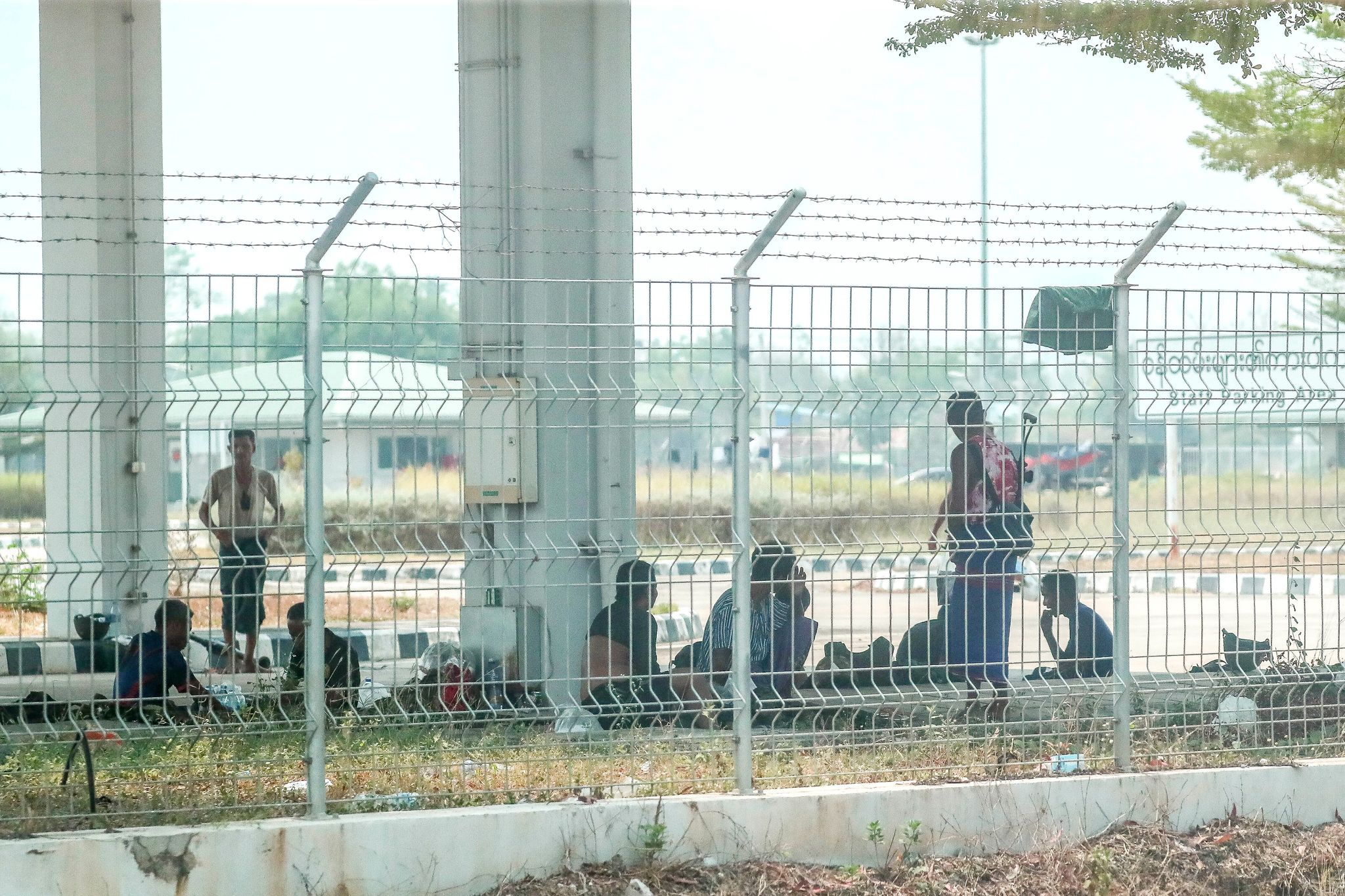 Myanmar&rsquo;s ethnic Karen guerrillas claim to have seized the last army base defending key border town
